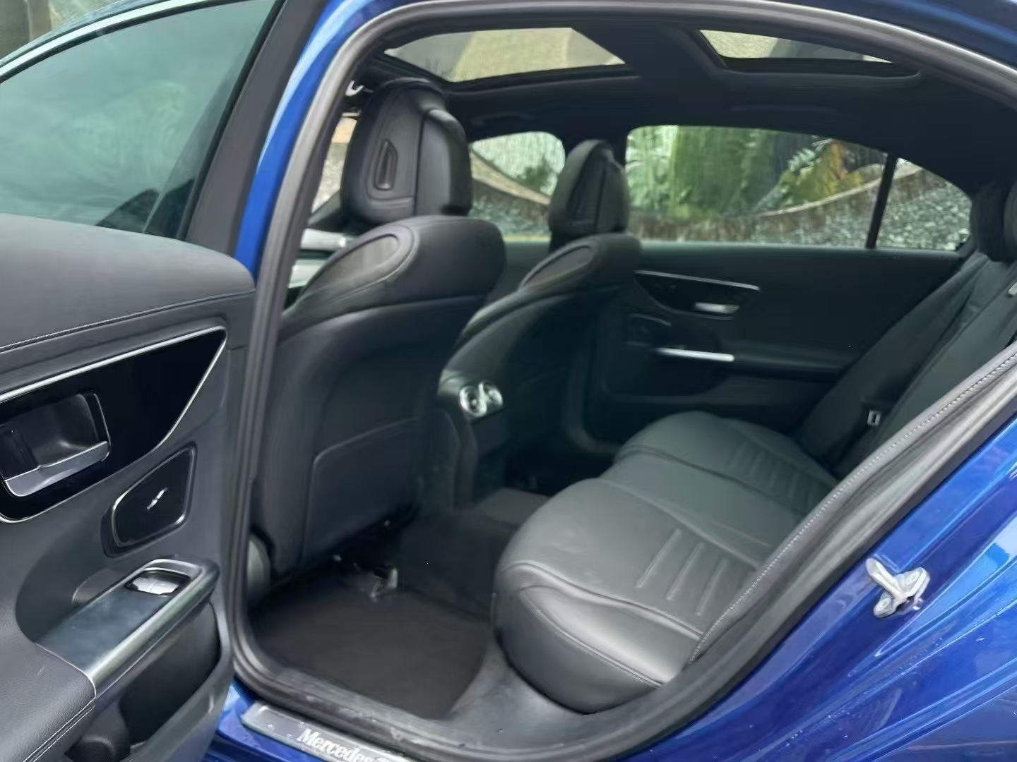 奔驰C级 2023款 C 260 L 运动版