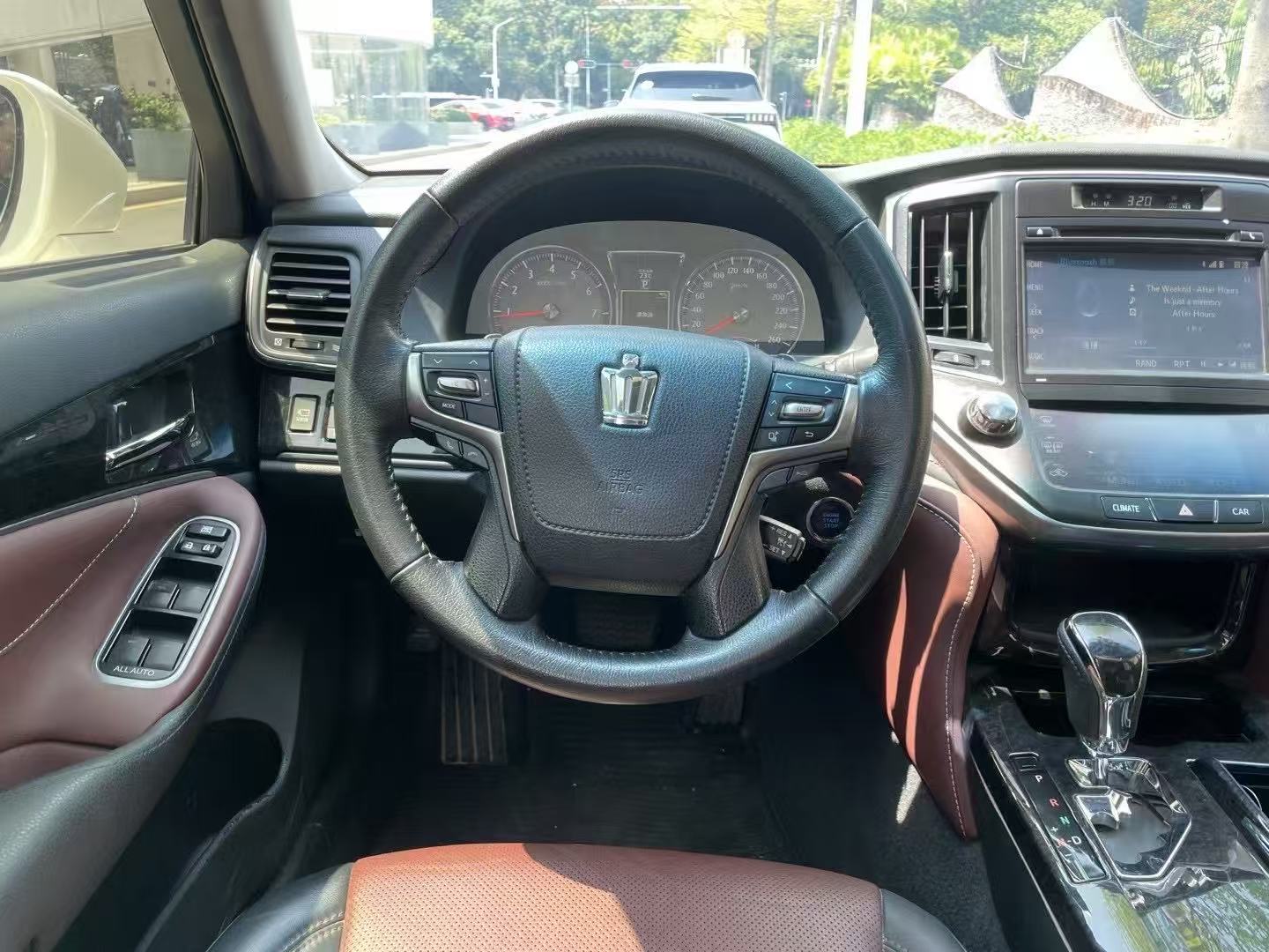 皇冠 2018款 2.0T 运动版