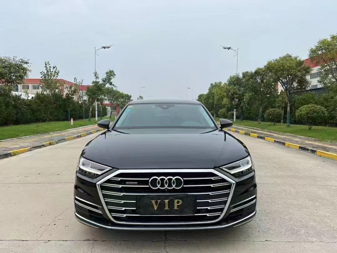 奥迪A8 2018款 A8L 55 TFSI quattro豪华型