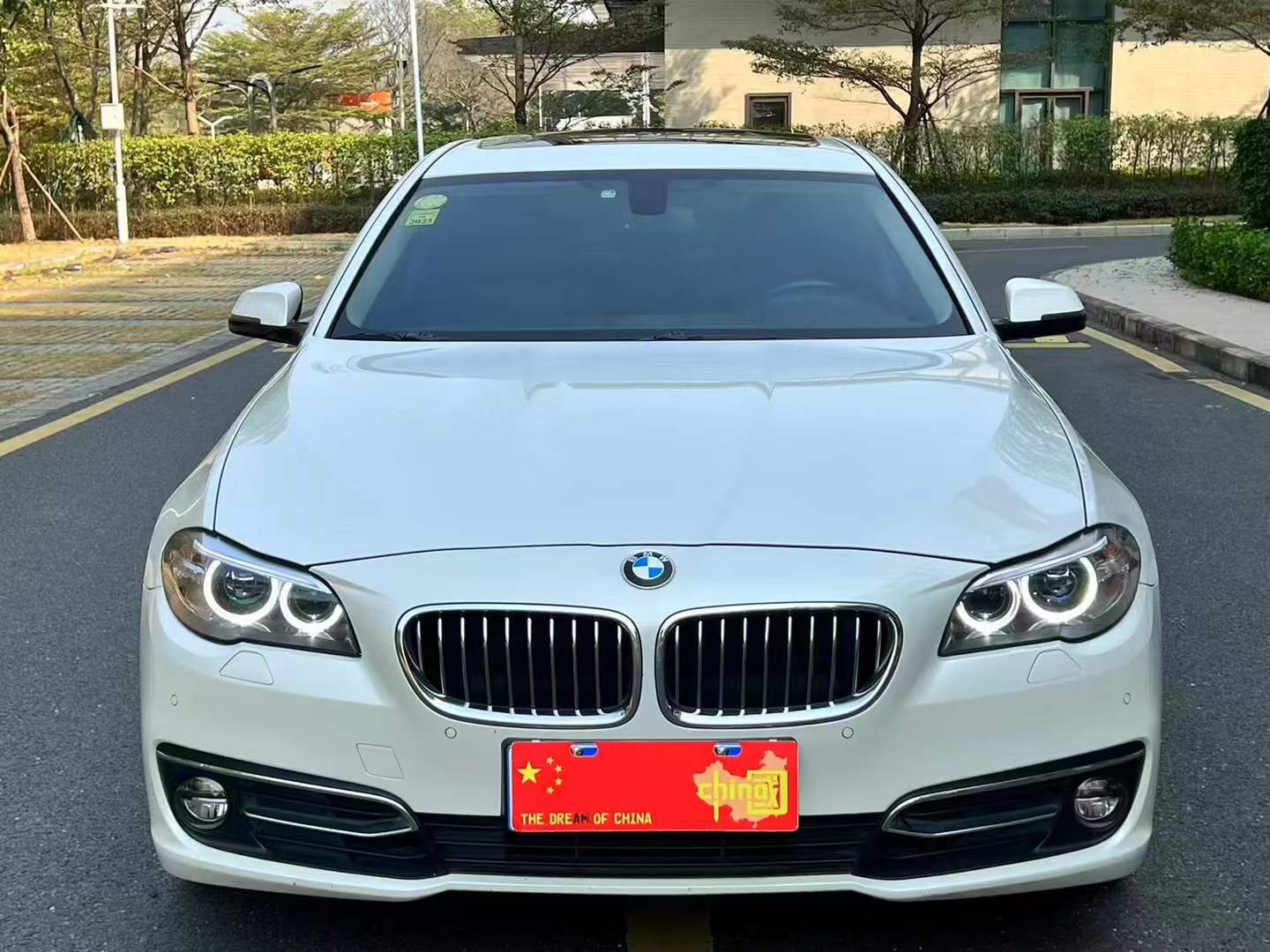 宝马5系 2014款 525Li 豪华设计套装