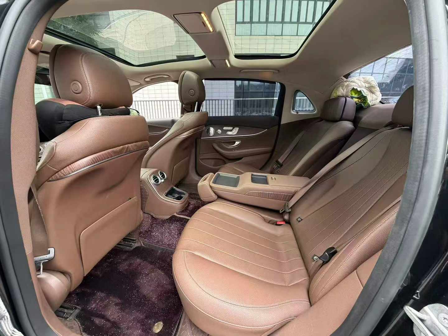 奔驰E级 2021款 E 300 L 豪华型