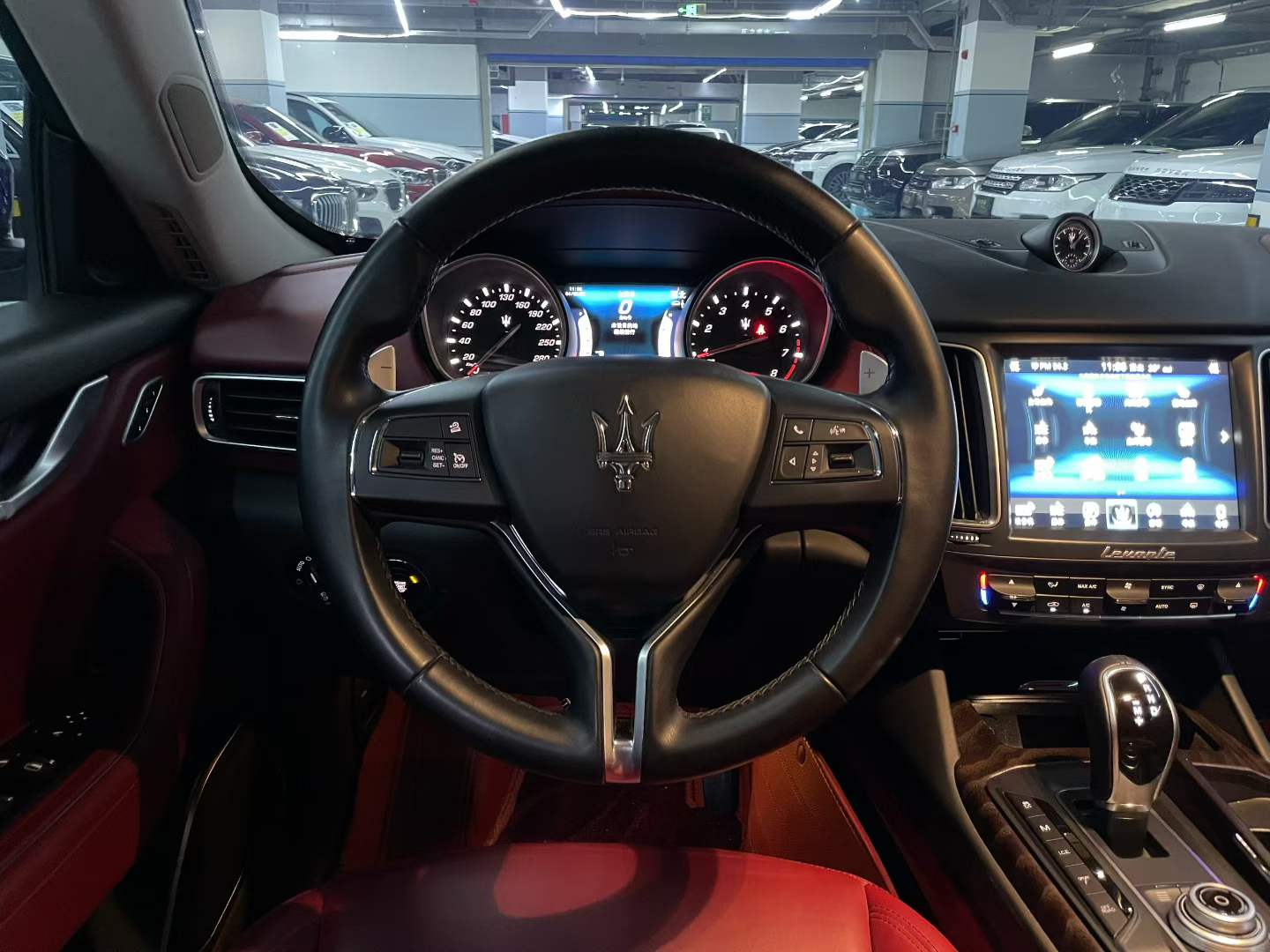 Levante 2016款 3.0T 标准型