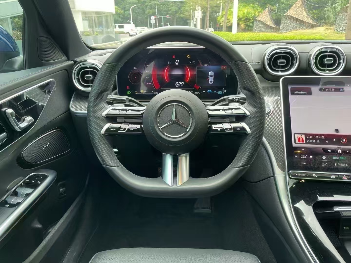 奔驰C级 2023款 C 260 L 运动版