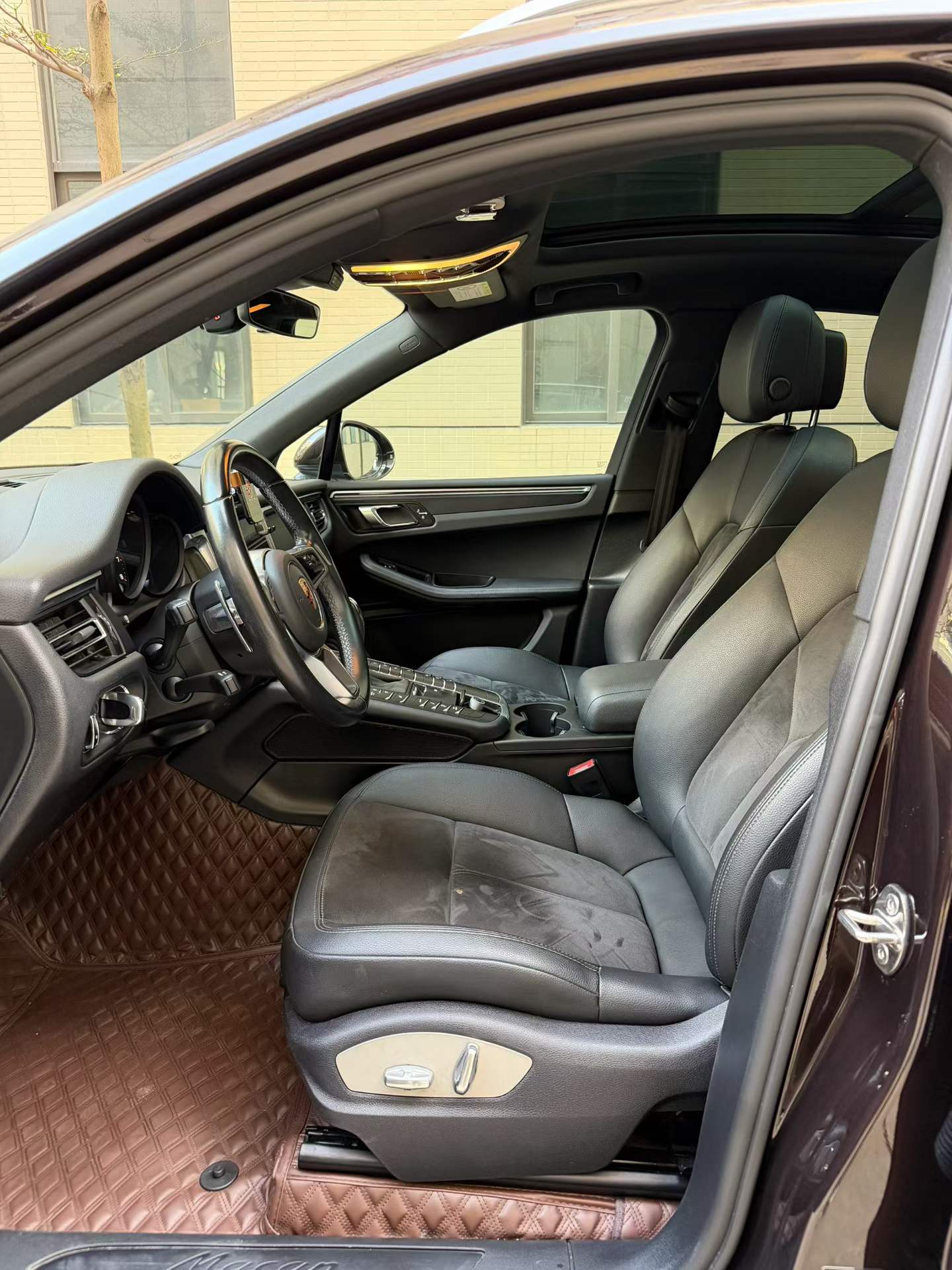 Macan 2021款 Macan 2.0T