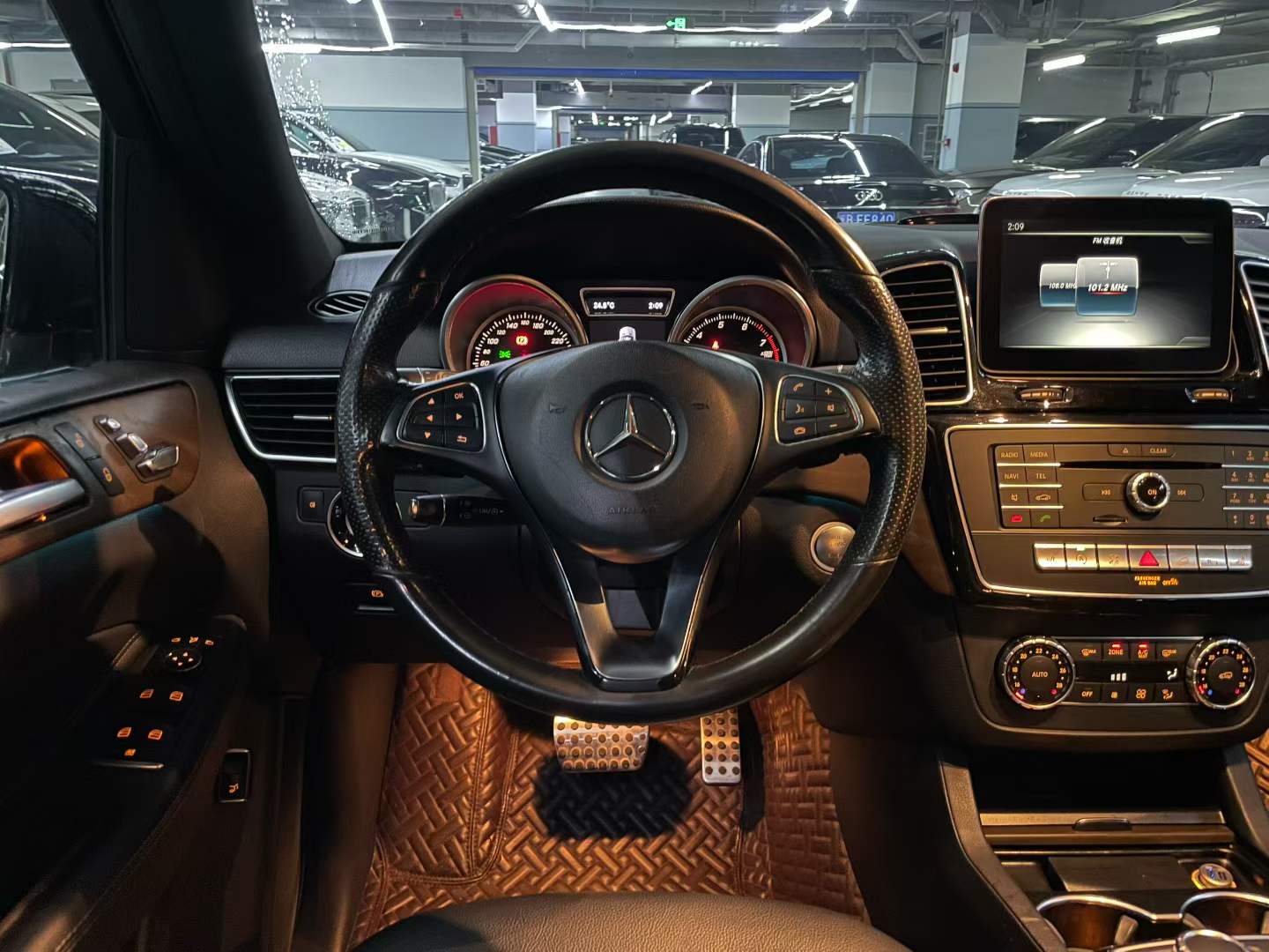 奔驰GLE 2017款 GLE 320 4MATIC 动感型