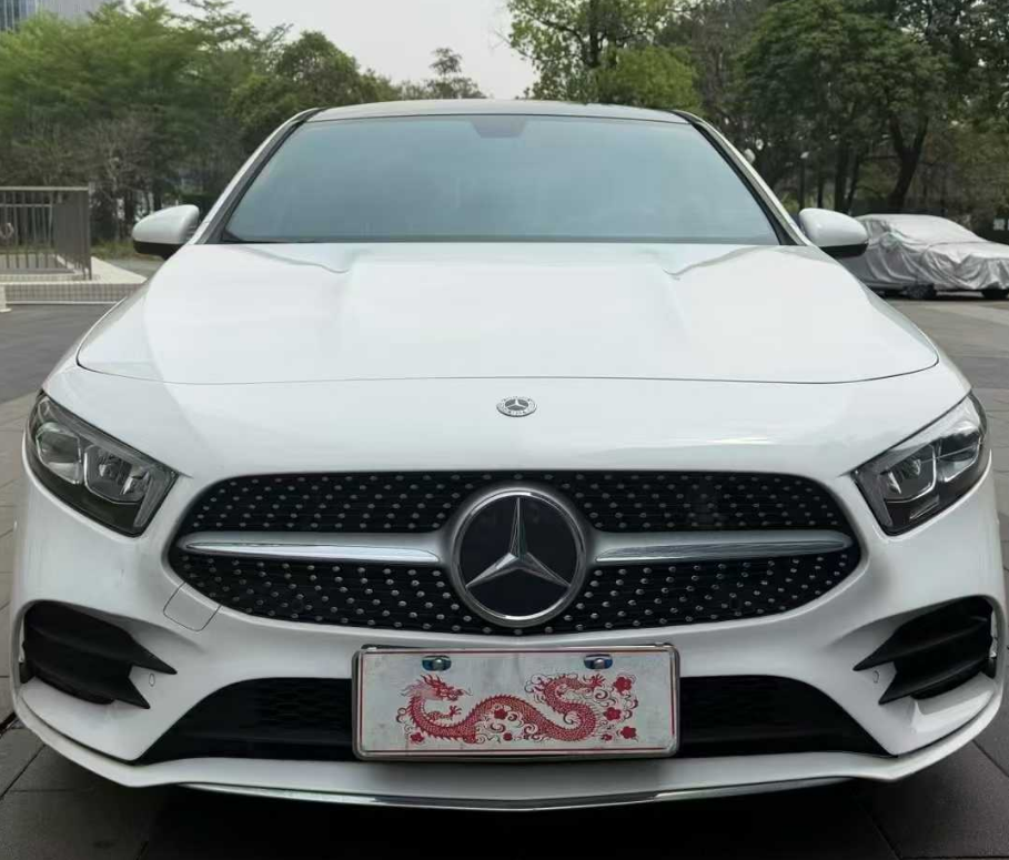 奔驰A级 2021款 A 200 L 运动轿车动感型