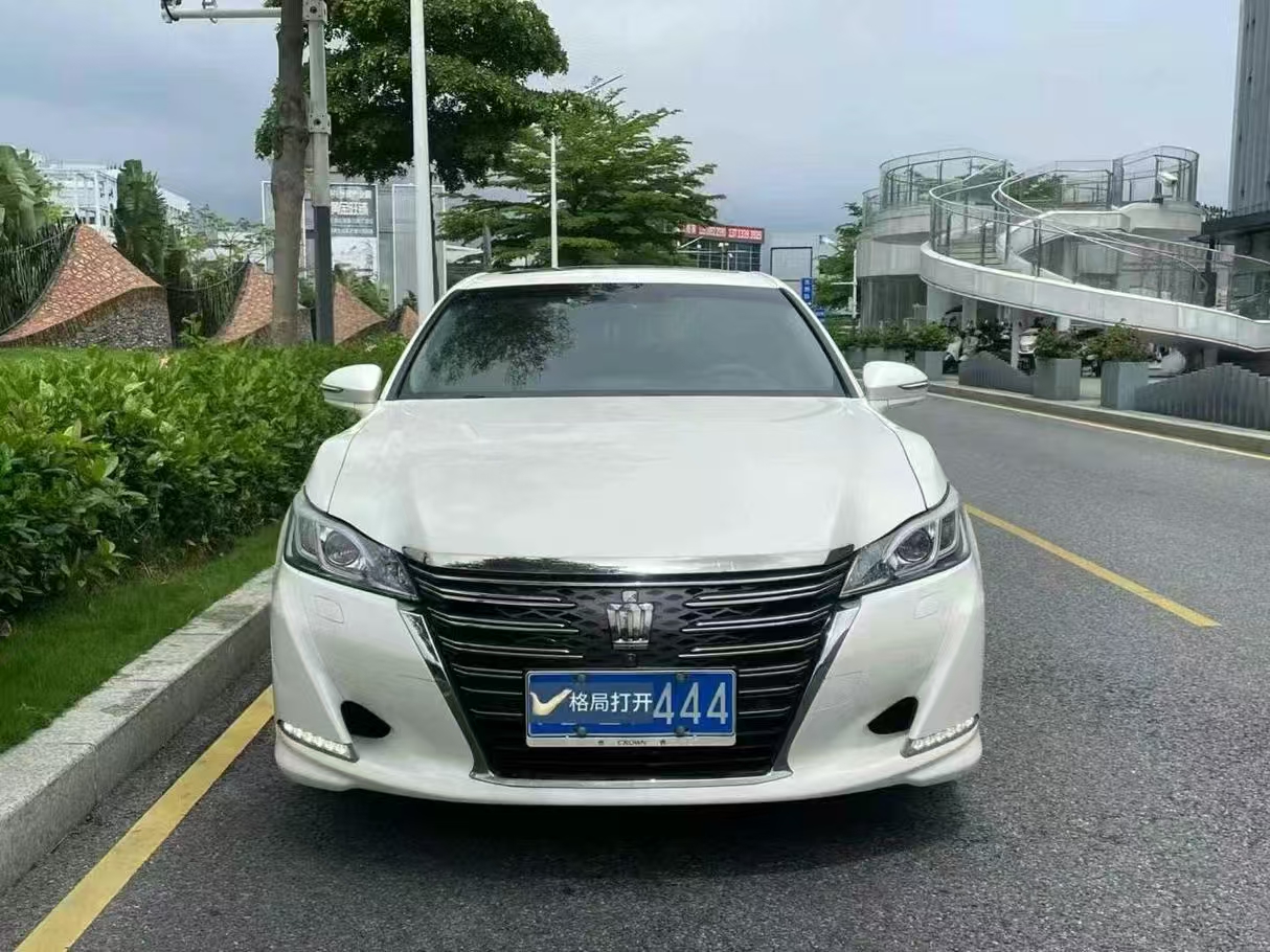 皇冠 2018款 2.0T 运动版