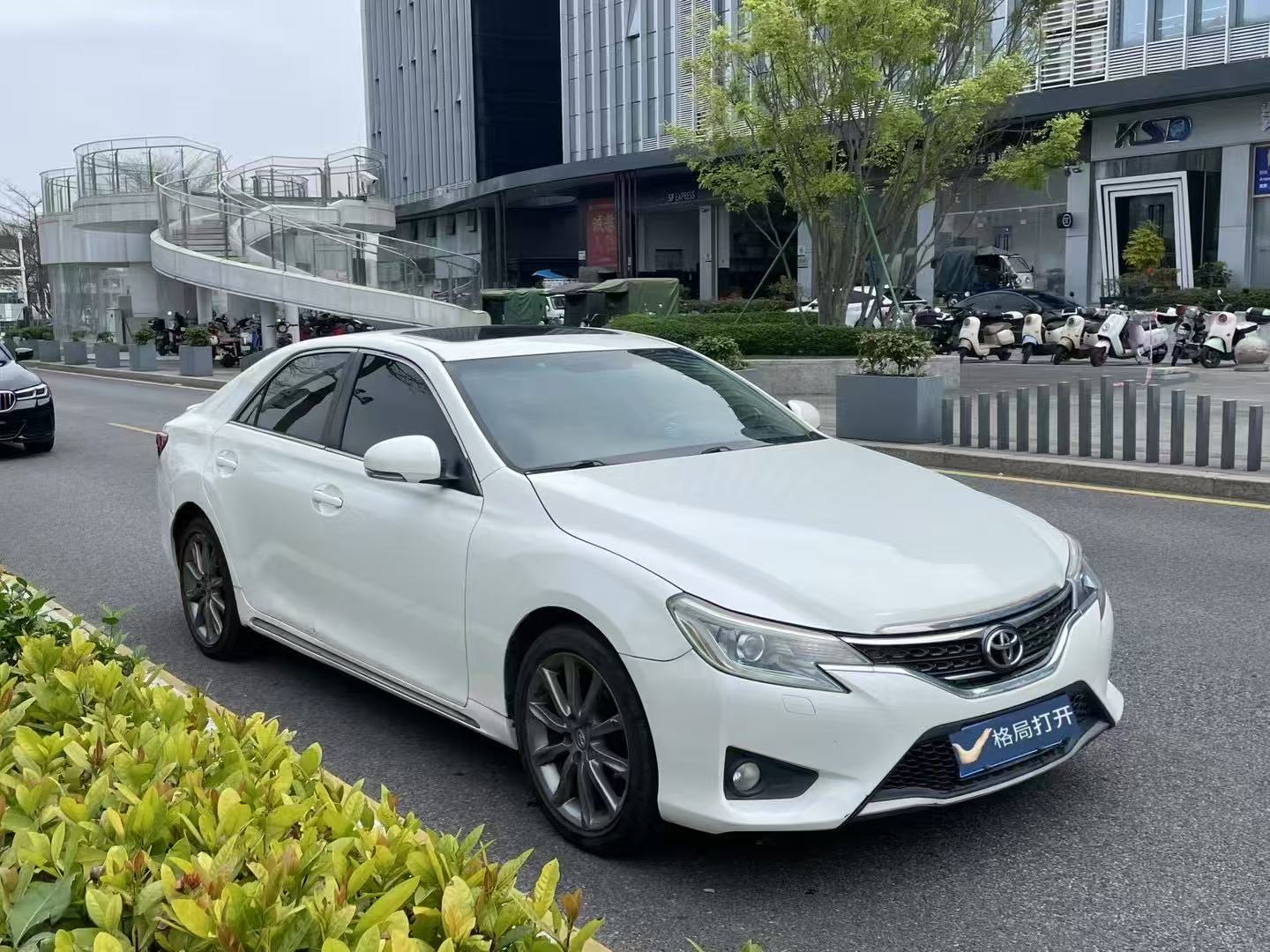 锐志 2013款 2.5V 尚锐版