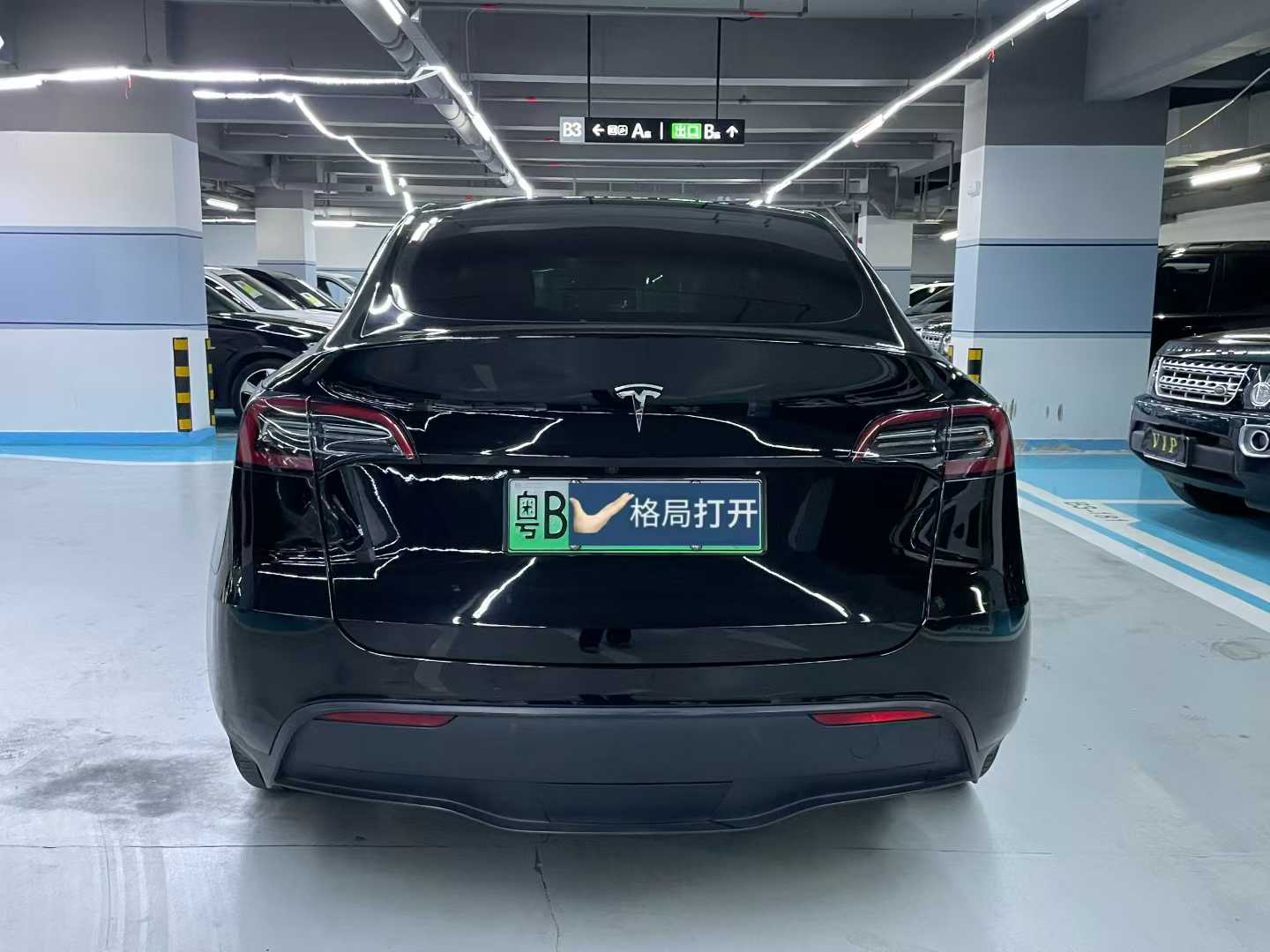 Model Y 2021款 标准续航后驱版