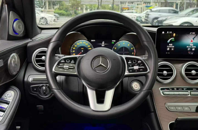 奔驰GLC 2020款 GLC 260 L 4MATIC 豪华型