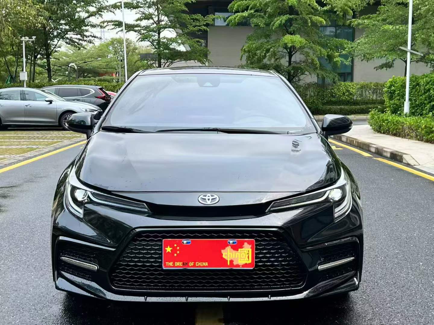 雷凌 2022款 双擎 1.8H E-CVT运动版