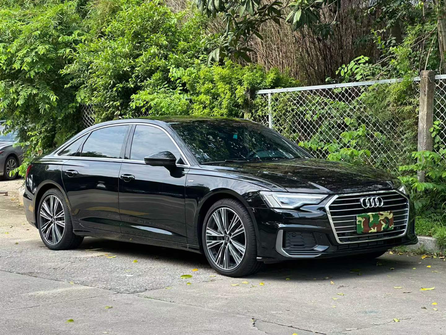 奥迪A6L 2022款 45 TFSI 臻选动感型