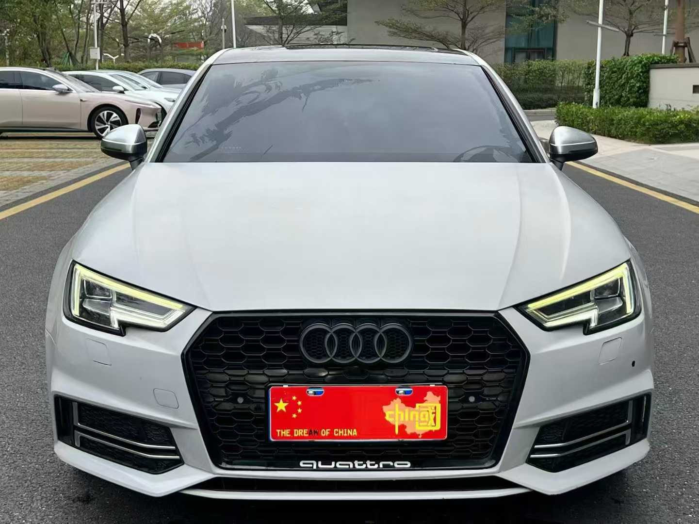 奥迪A4L 2018款 30周年年型 40 TFSI 时尚型