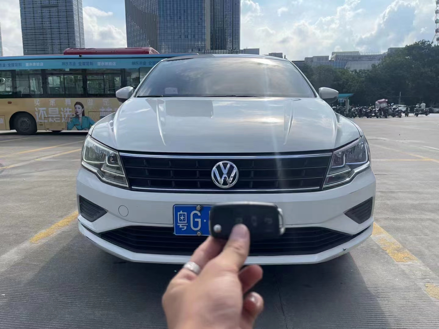 捷达 2017款 1.5L 自动时尚型