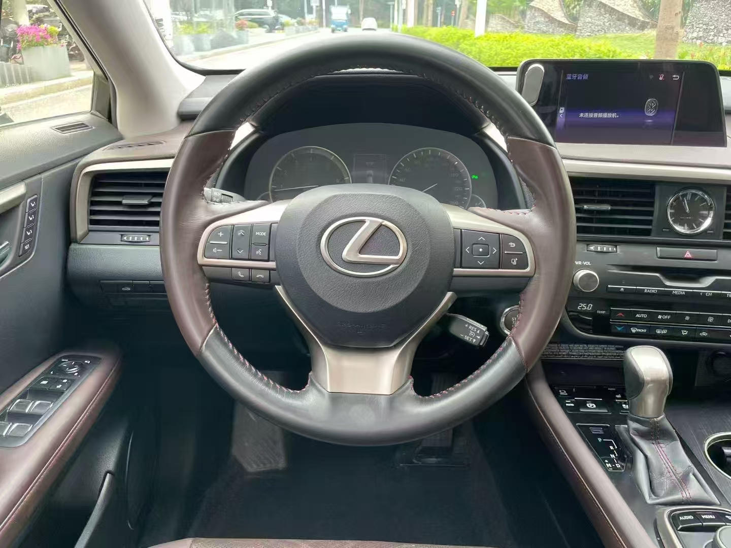 雷克萨斯RX 2016款 300 两驱舒适版 国VI