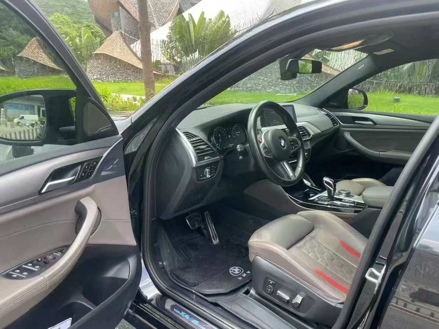 宝马X4 M 2019款 X4 M雷霆版