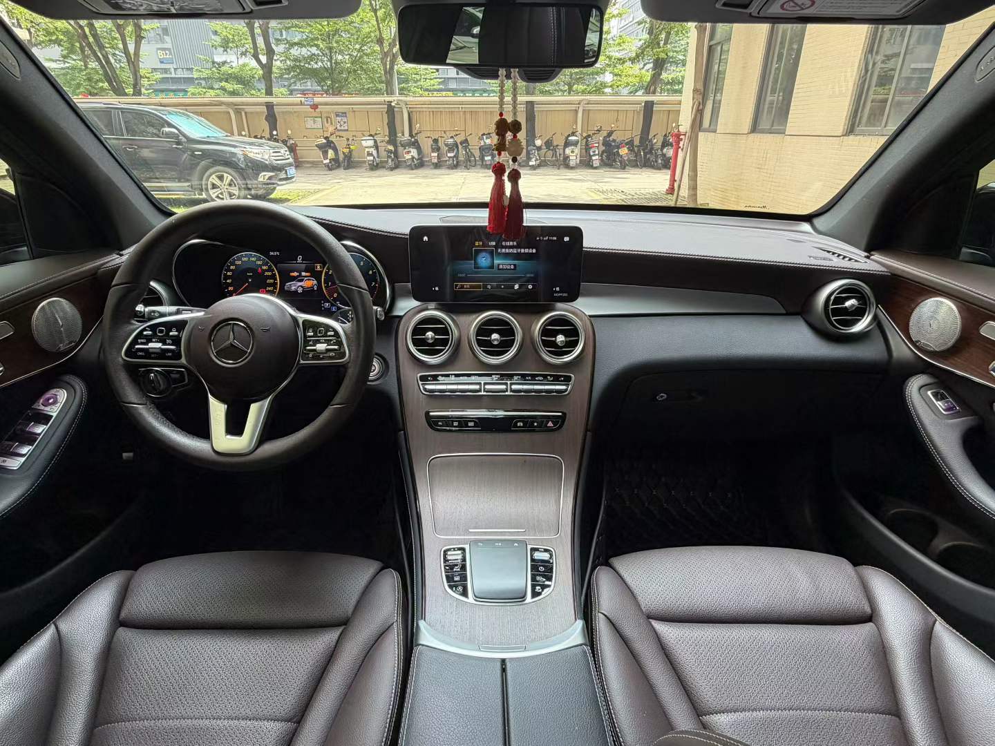 奔驰GLC 2021款 GLC 300 L 4MATIC 动感型