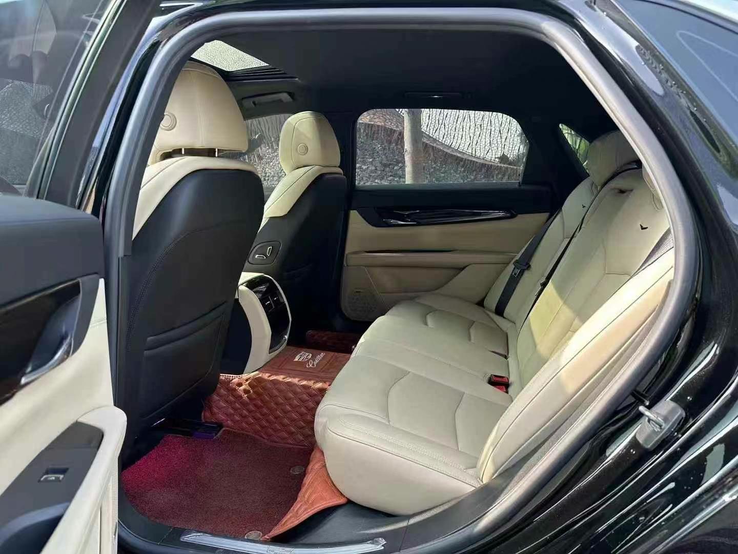 凯迪拉克CT6 2021款 28T 时尚型