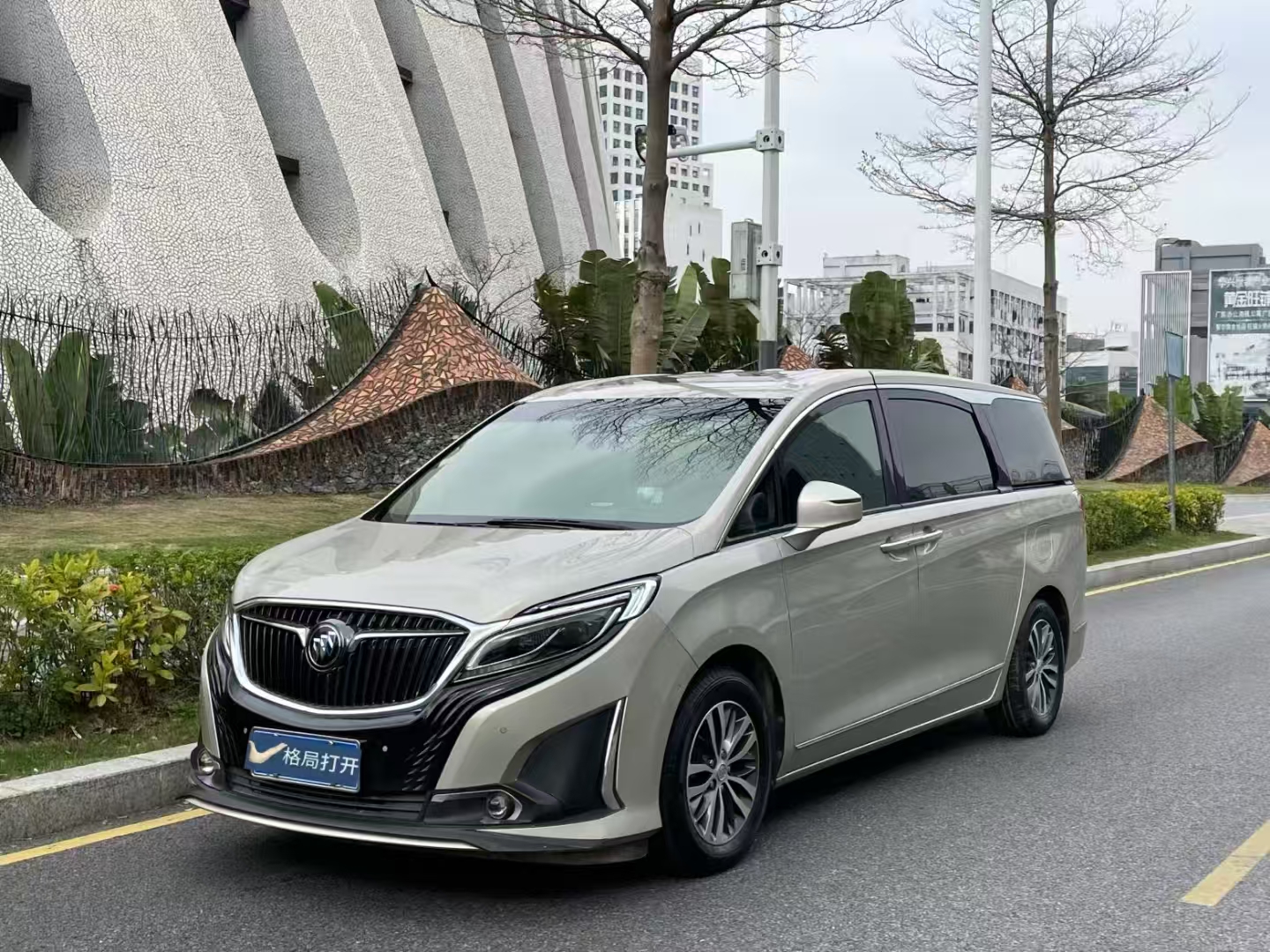 别克GL8 2018款 ES 28T 旗舰型 国VI