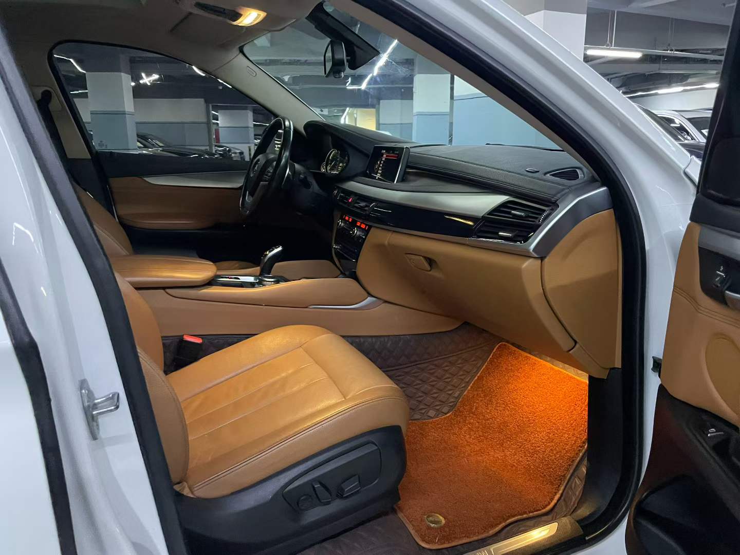宝马X6 2015款 xDrive35i 领先型