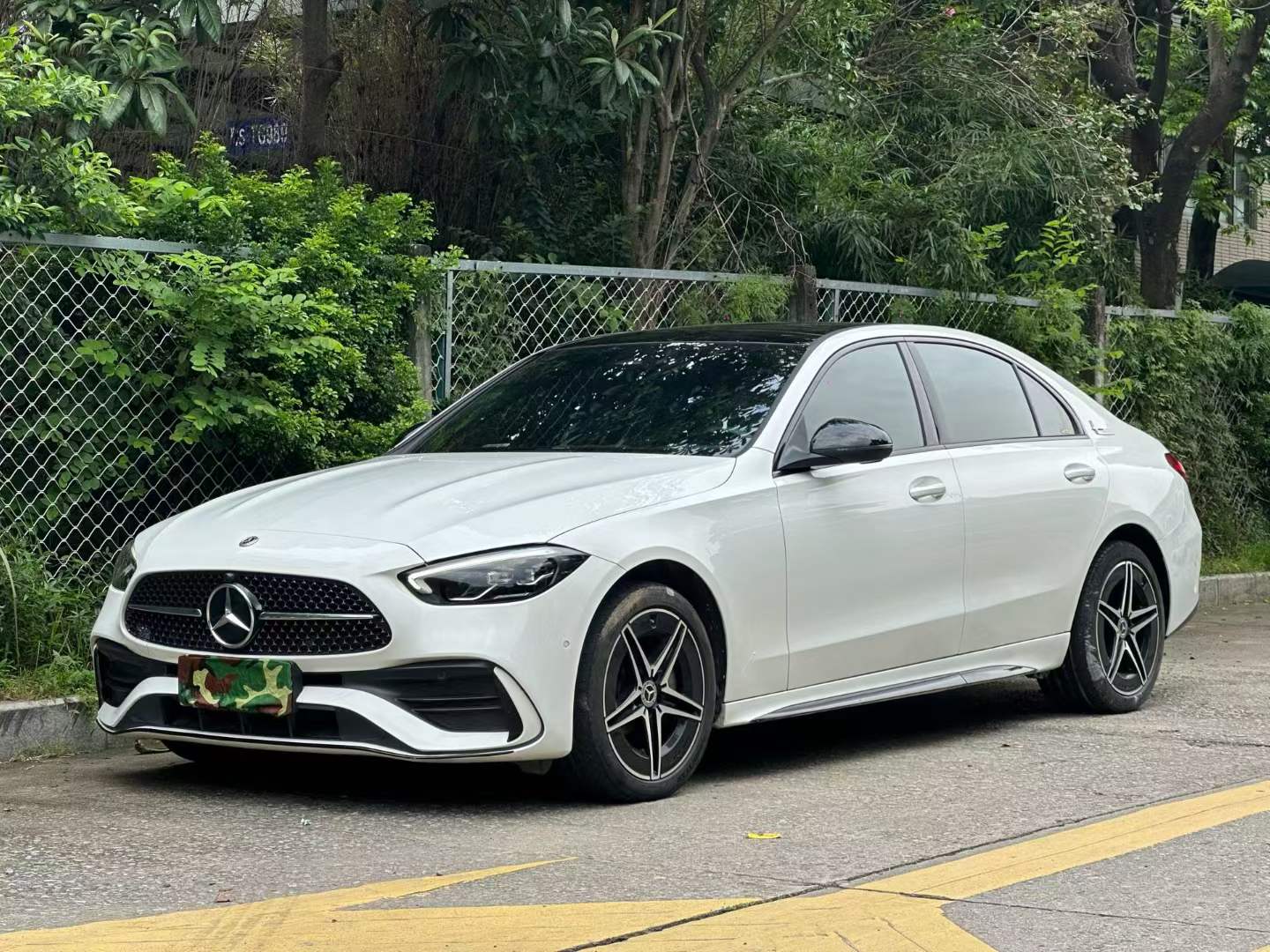 奔驰C级 2023款 C 260 L 皓夜运动版