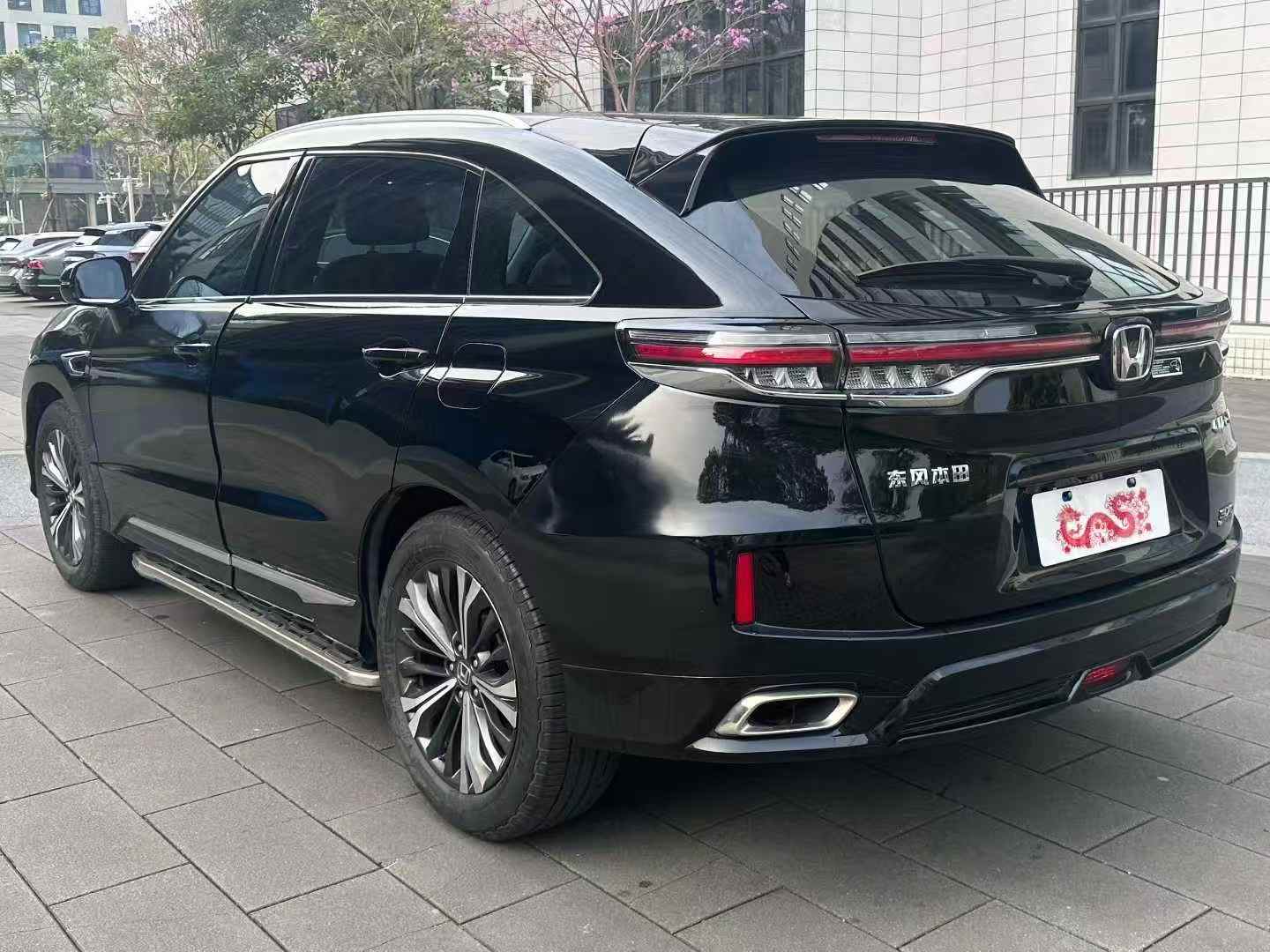 本田UR-V 2020款 370TURBO 两驱尊雅版