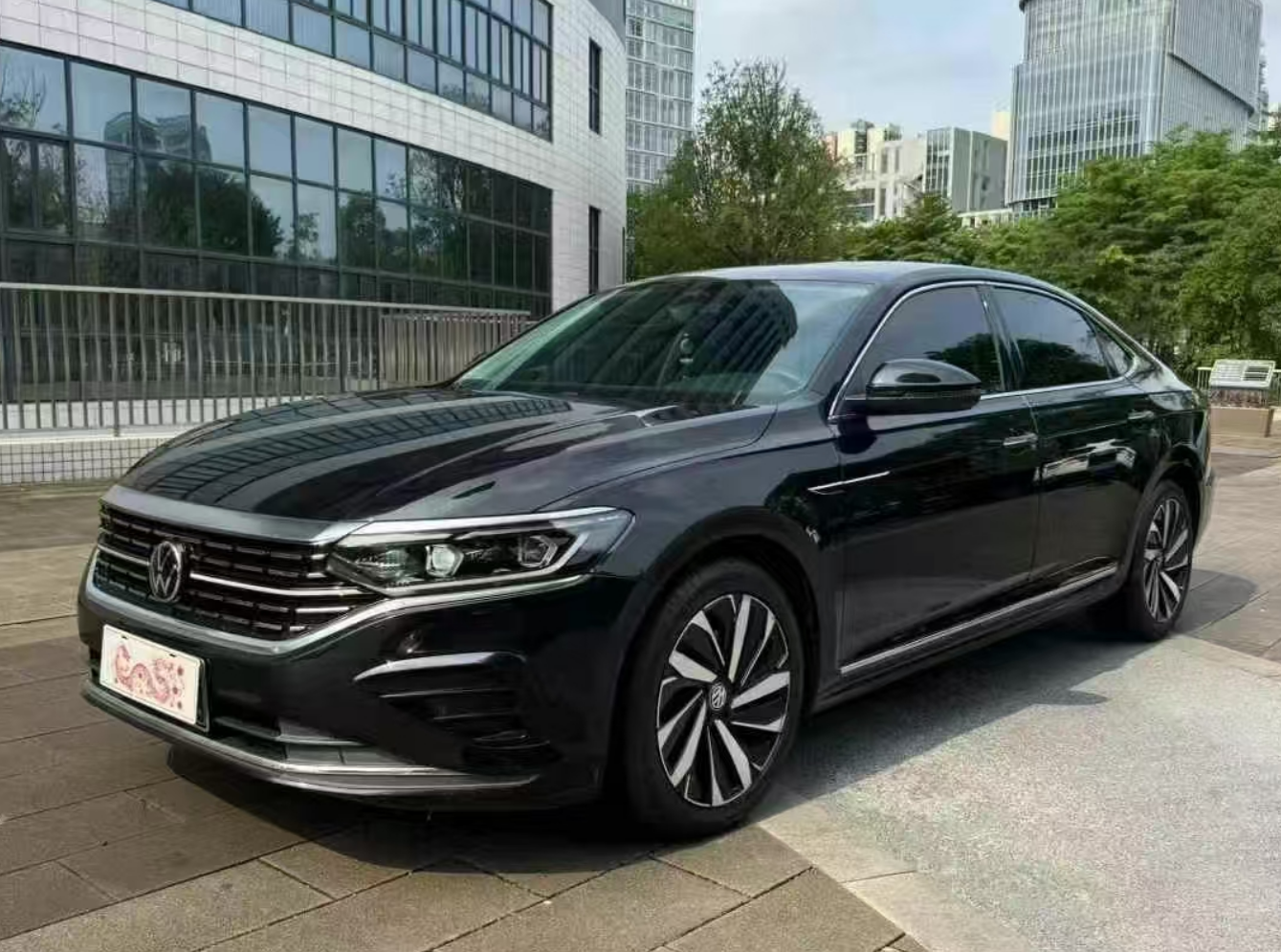 帕萨特 2022款 330TSI 豪华版