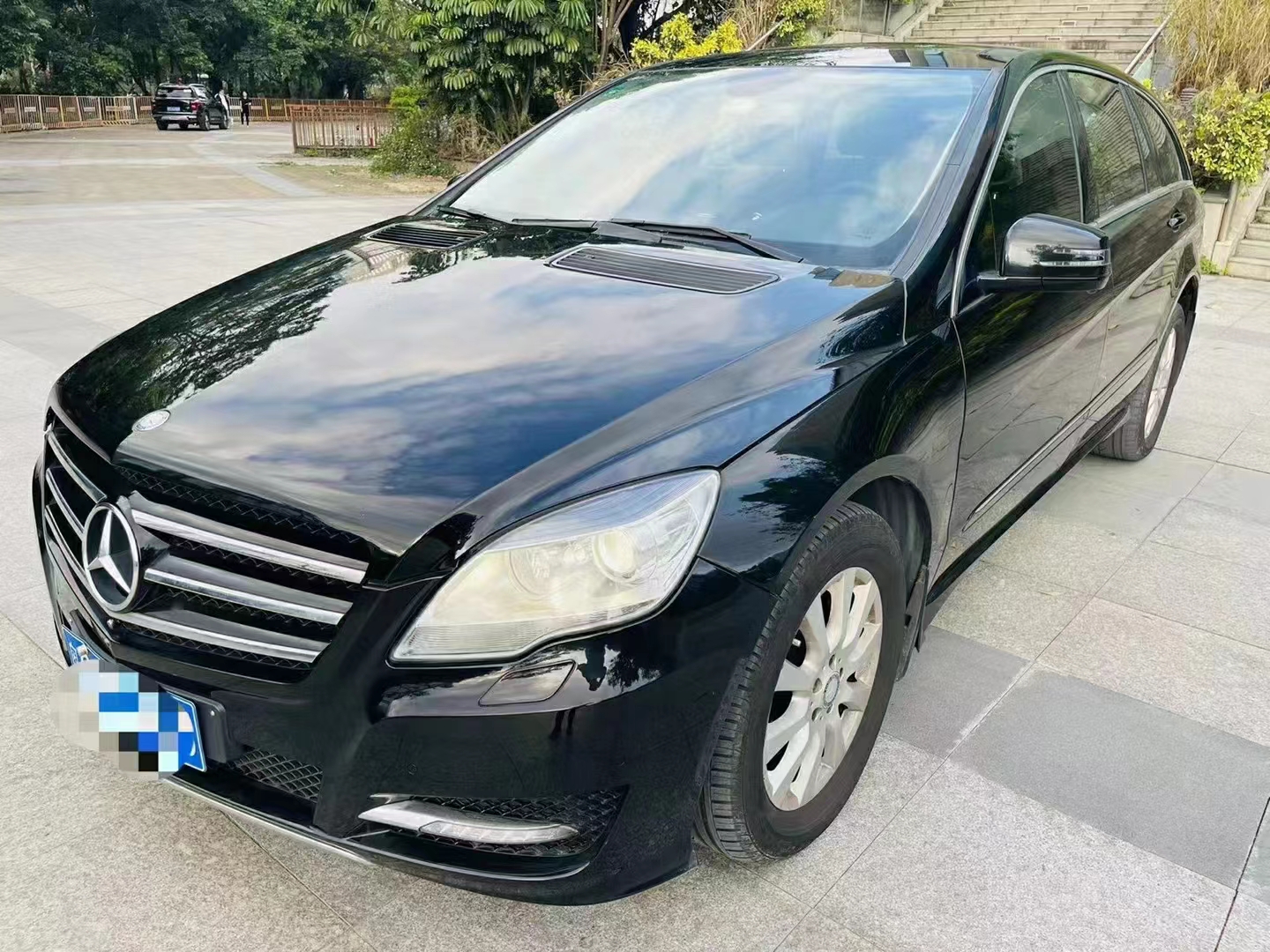 奔驰R级 2014款 R 320 4MATIC 商务型-抵押车转让-汇典抵押车平台