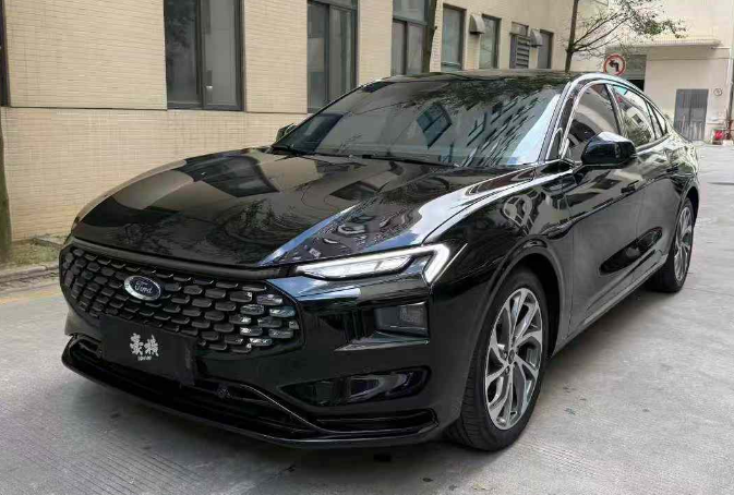 蒙迪欧 2022款 改款 EcoBoost 245 至尊型