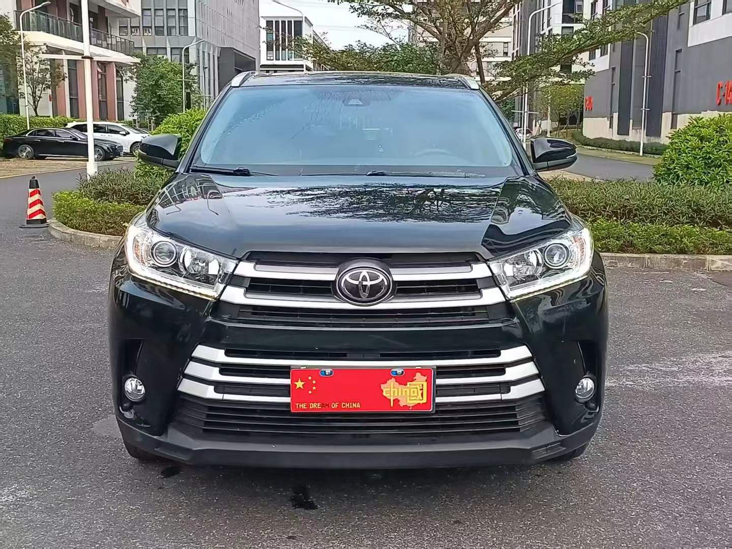 汉兰达 2021款 2.0T 两驱豪华版 7座