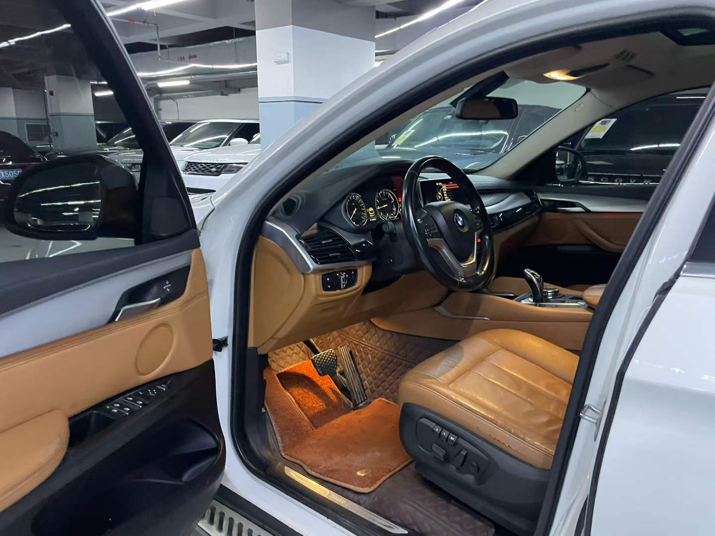 宝马X6 2015款 xDrive35i 领先型