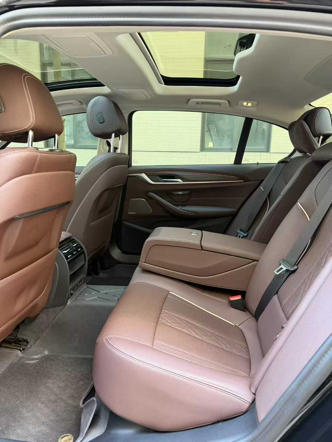 宝马5系 2023款 530Li 领先型 豪华套装