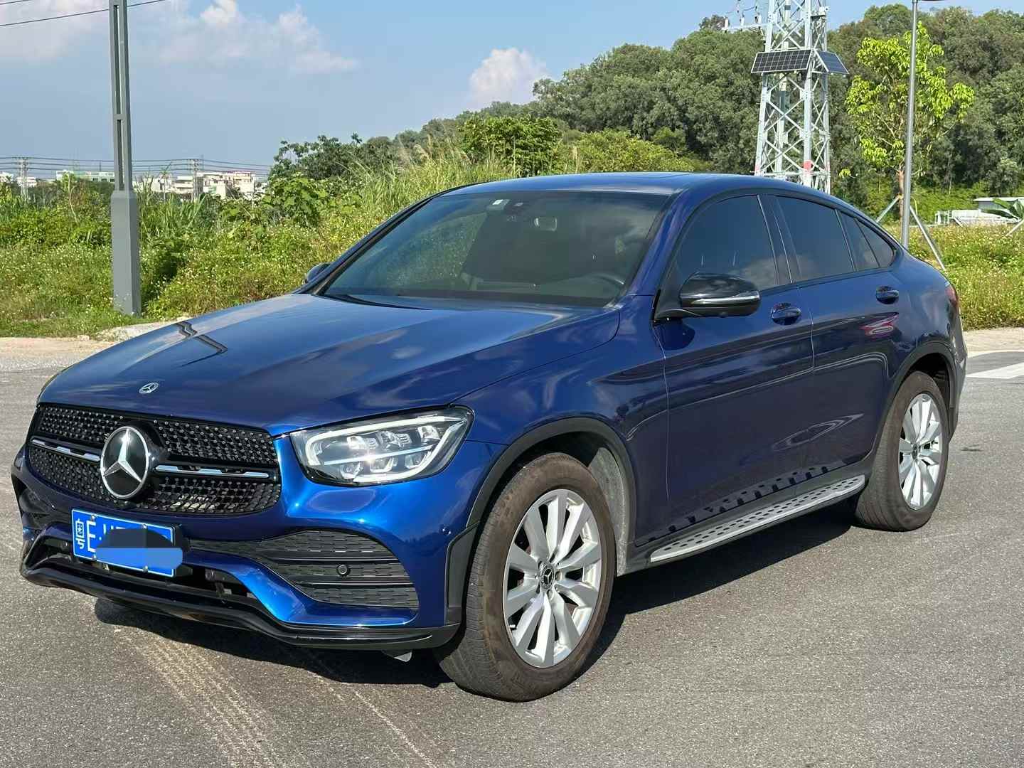 奔驰GLC轿跑 2021款 GLC 260 4MATIC 轿跑SUV