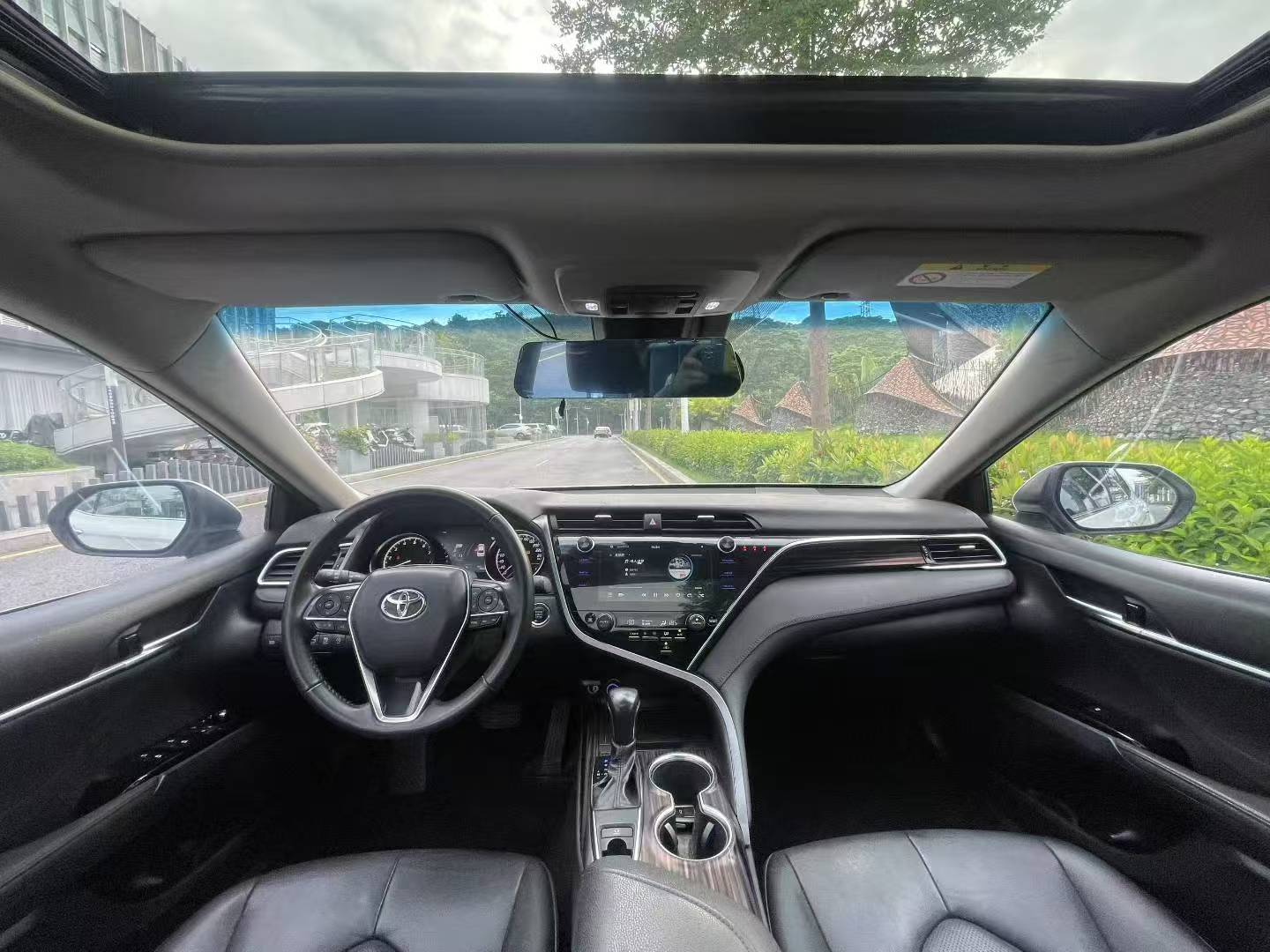 凯美瑞 2019款 改款 2.0G 豪华版