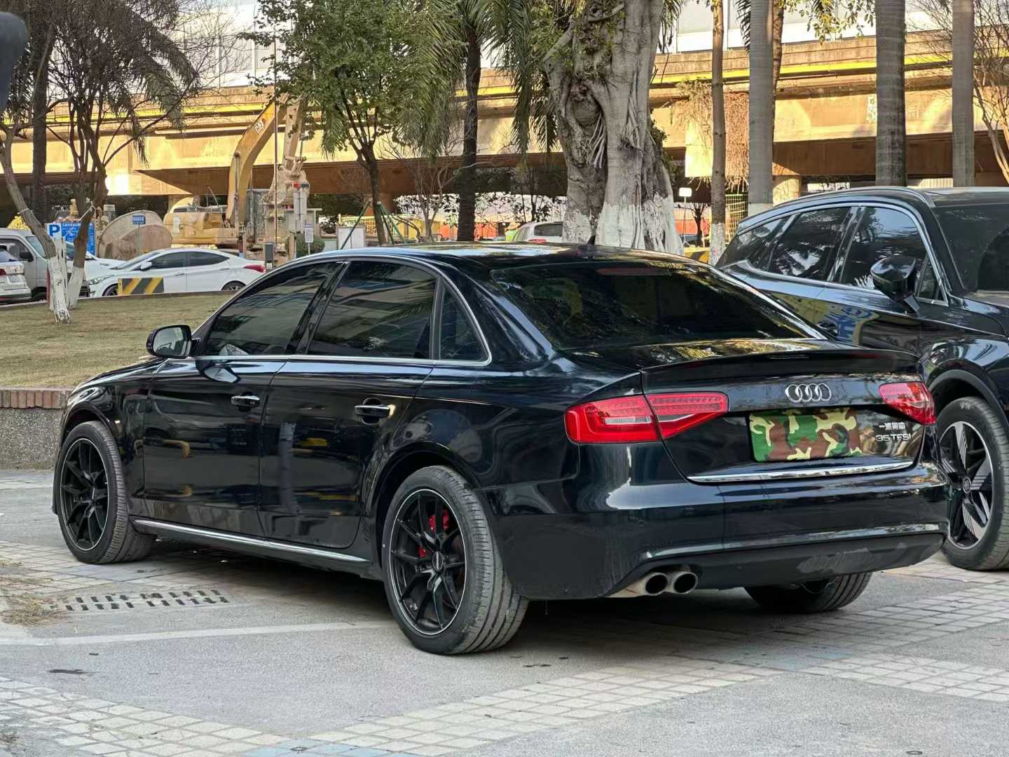 奥迪A4L 2016款 35 TFSI 自动标准型