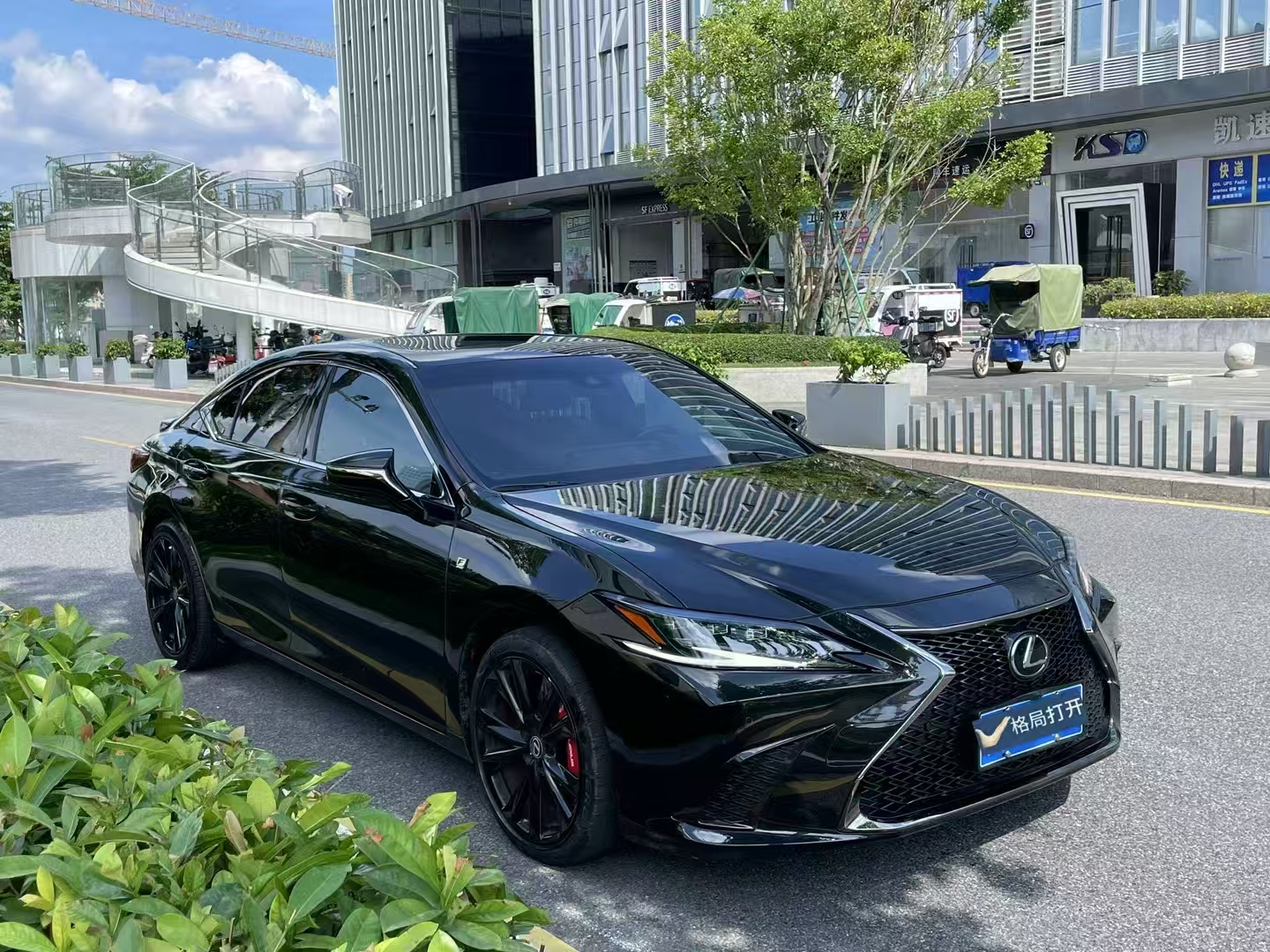 雷克萨斯ES 2022款 200 卓越版