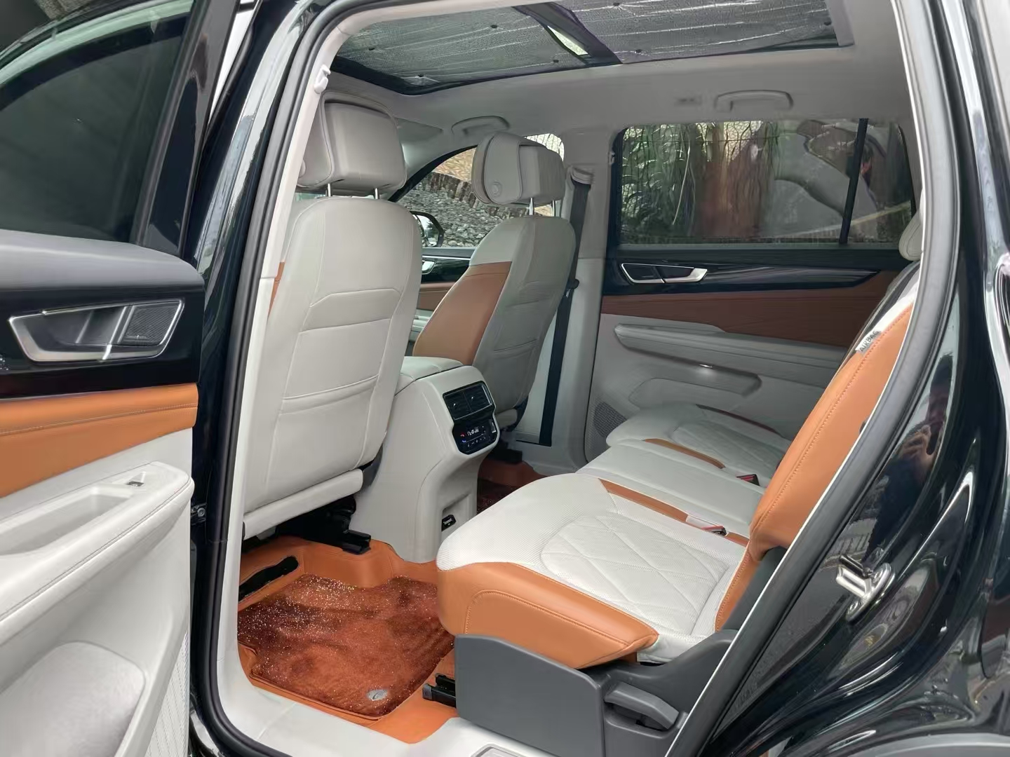 途昂 2023款 380TSI 四驱尊崇旗舰版