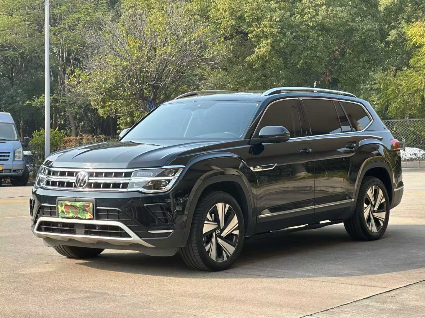 途昂 2023款 380TSI 四驱尊崇豪华版