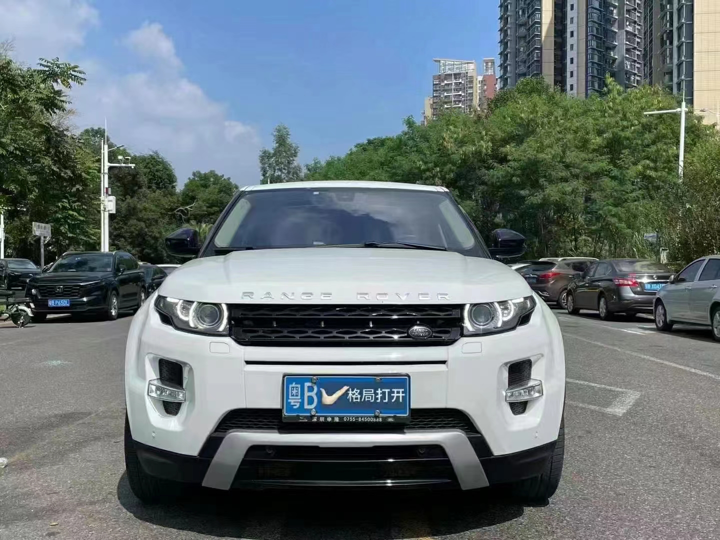 揽胜极光 2015款 2.0T 五门智耀版