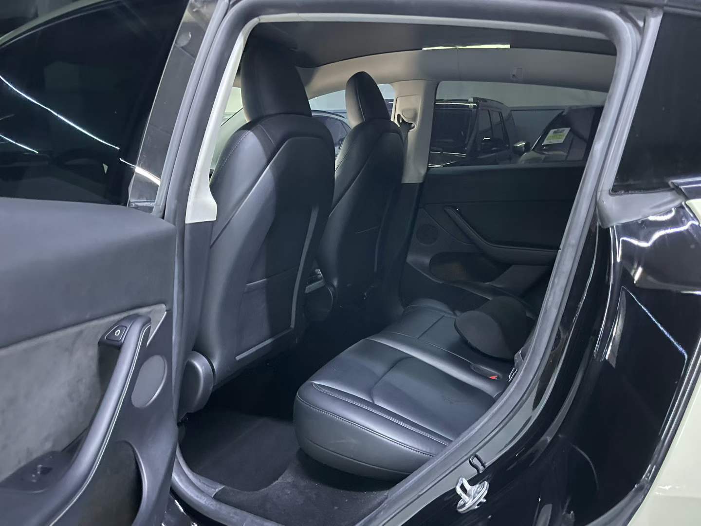 Model Y 2022款 改款 后轮驱动版