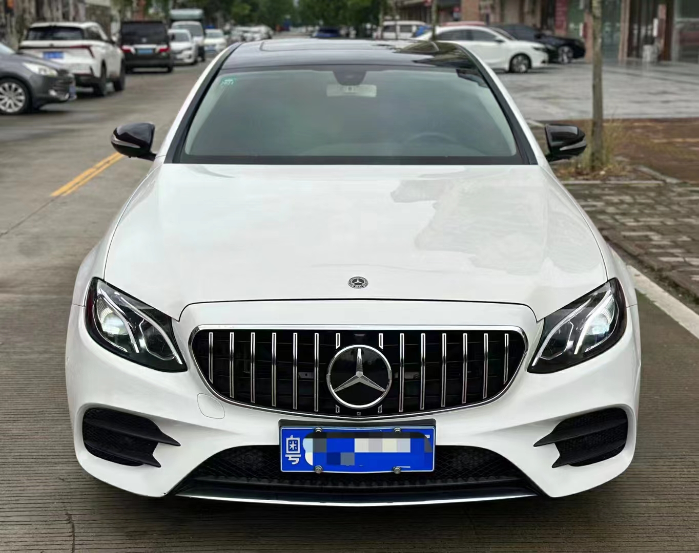奔驰E级 2017款 E 320 L 运动型 4MATIC