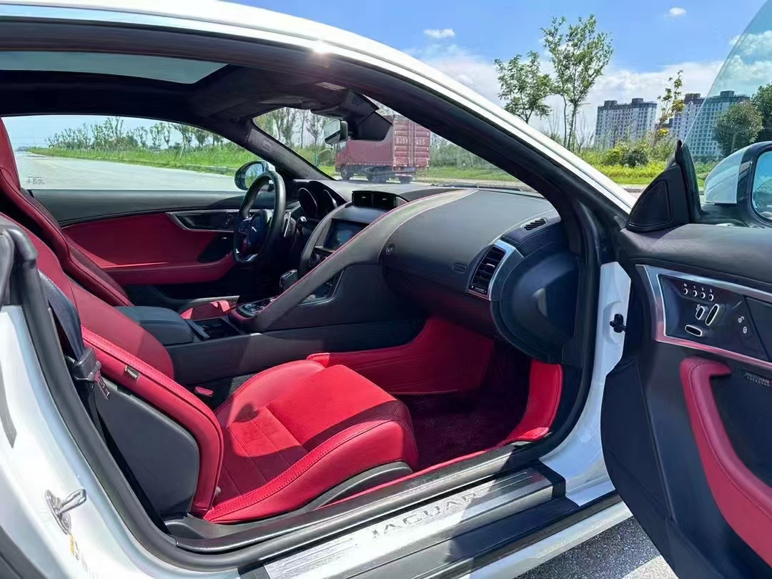 捷豹F-TYPE 2019款 3.0 SC R-Dynamic硬顶版