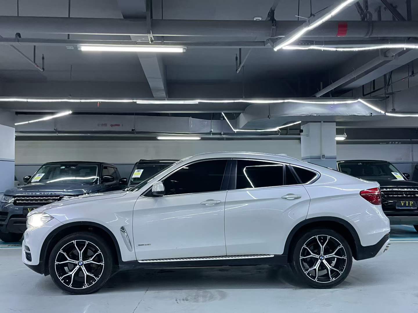 宝马X6 2015款 xDrive35i 领先型
