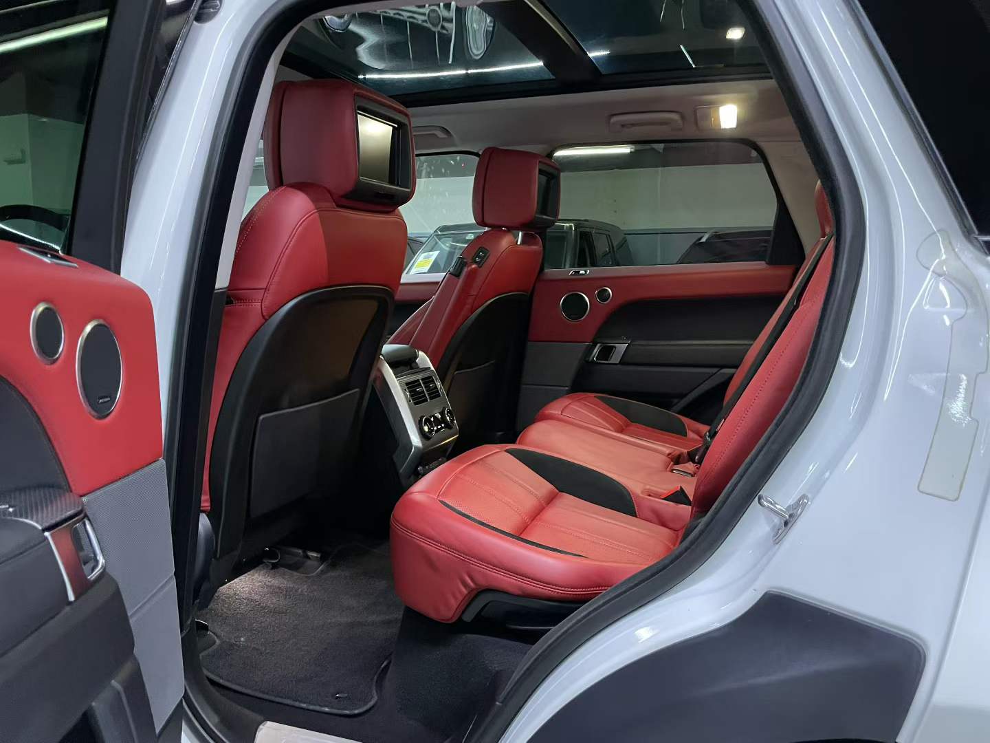 揽胜运动版 2019款 3.0 SC V6 HSE DYNAMIC
