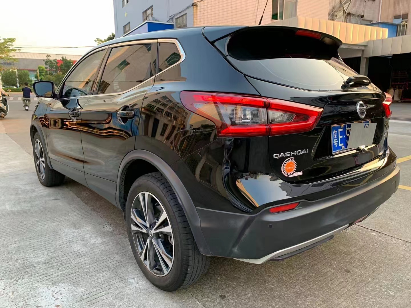 逍客2021款 2.0l cvt豪华版-兴宁市买抵押车