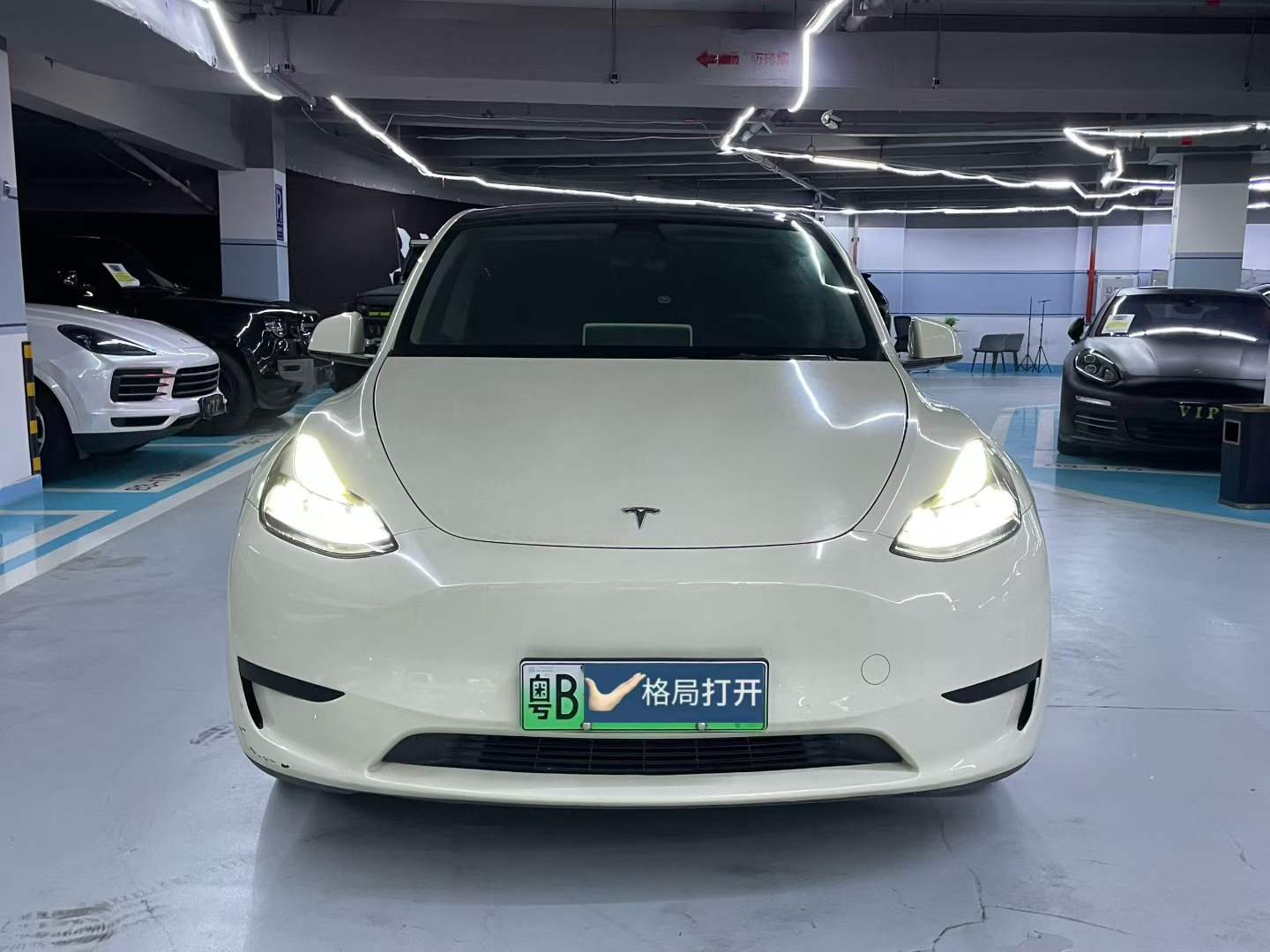 Model Y 2022款 改款 后轮驱动版