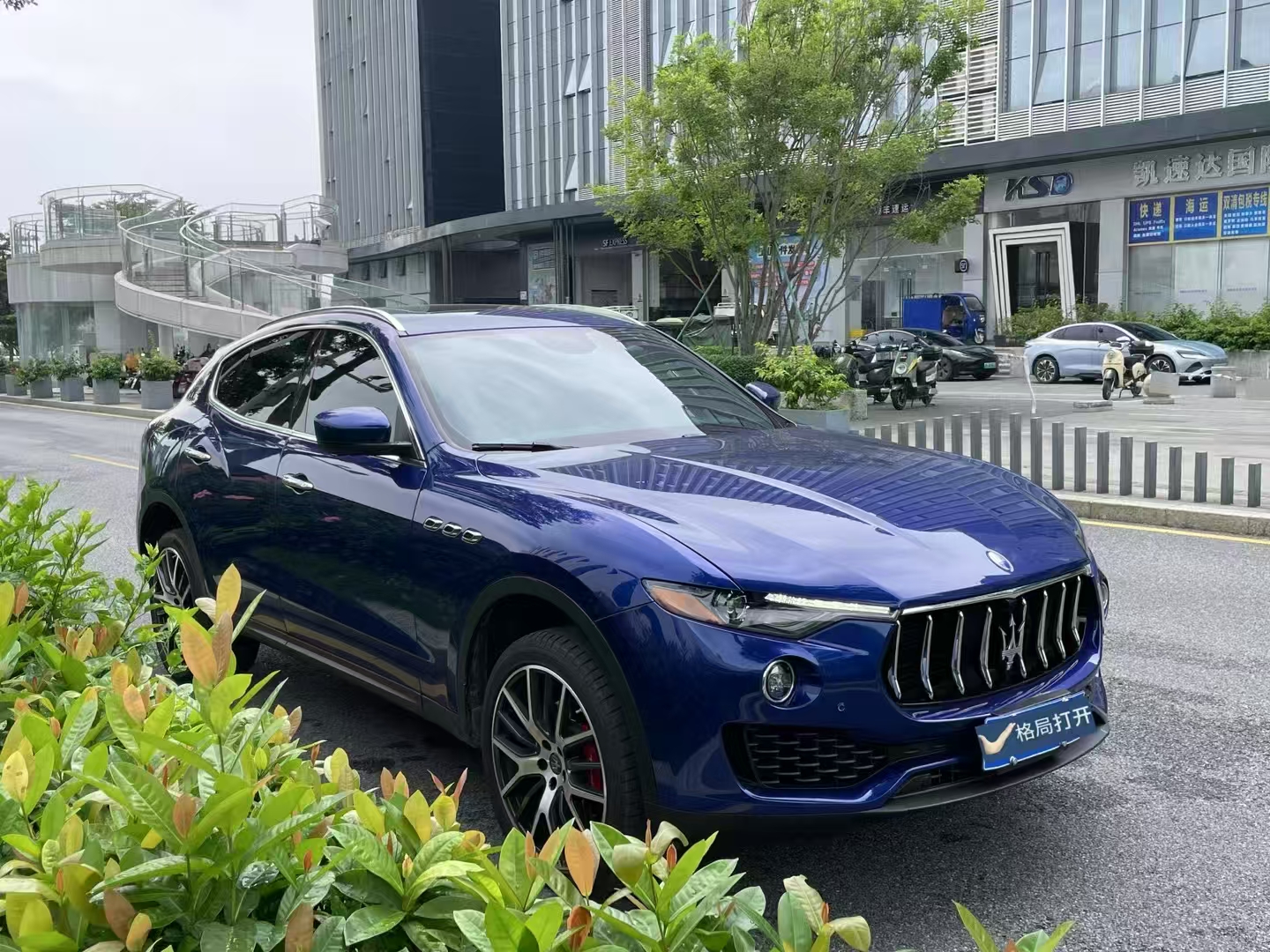 Levante 2018款 3.0T 标准版