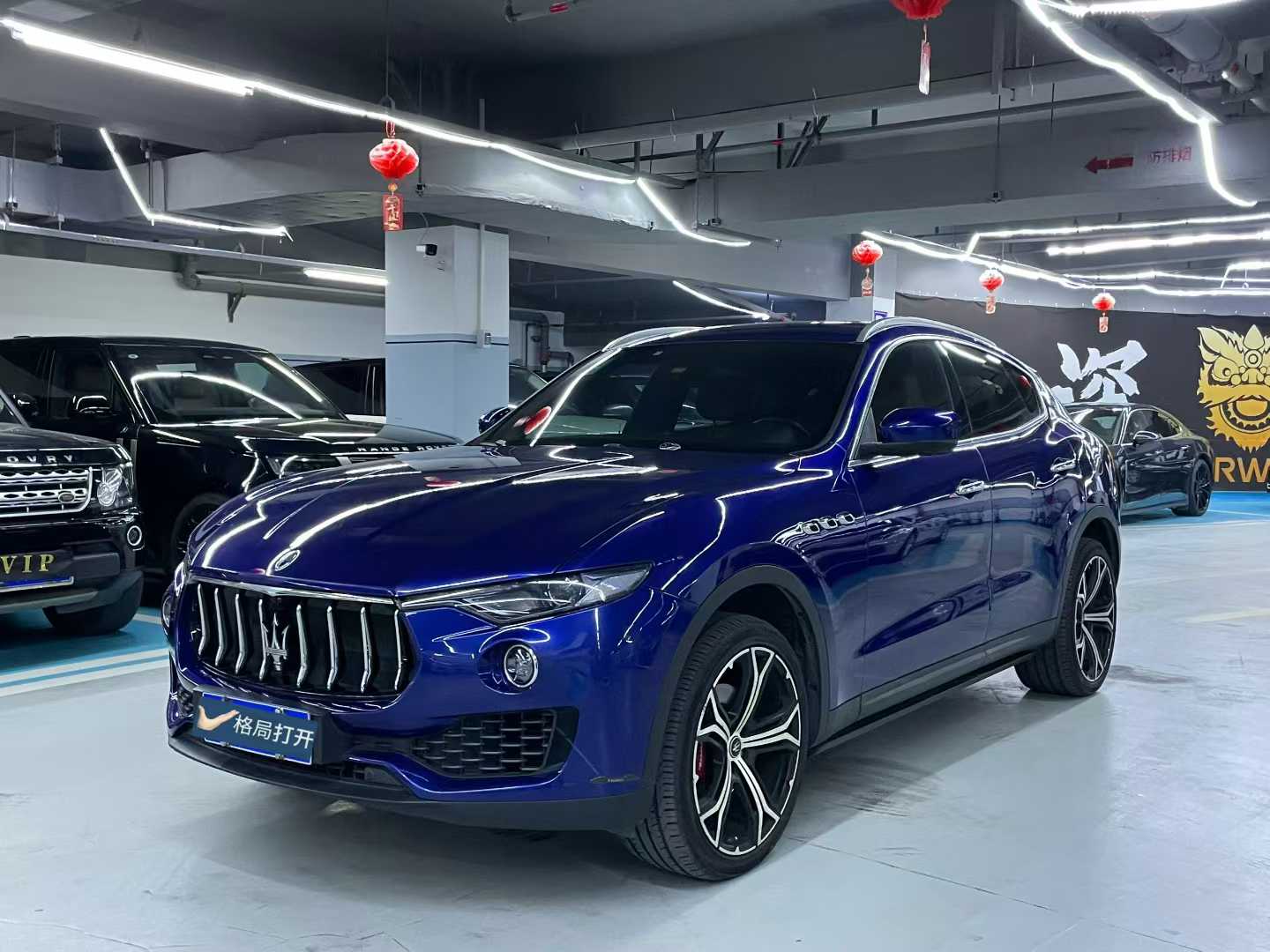 Levante 2018款 3.0T 经典版