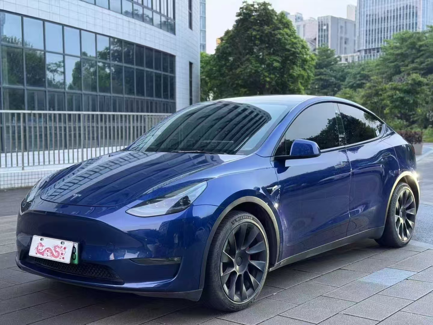 Model Y 2021款 长续航全轮驱动版
