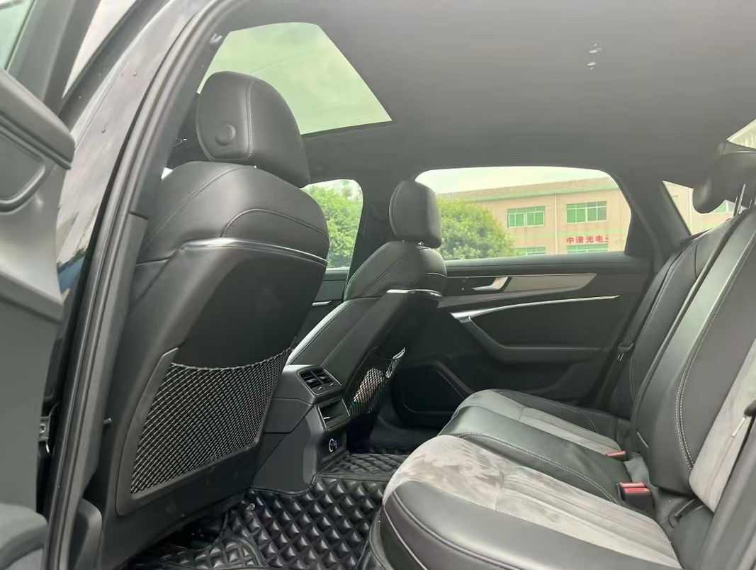 奥迪A6L 2019款 40 TFSI 豪华动感型